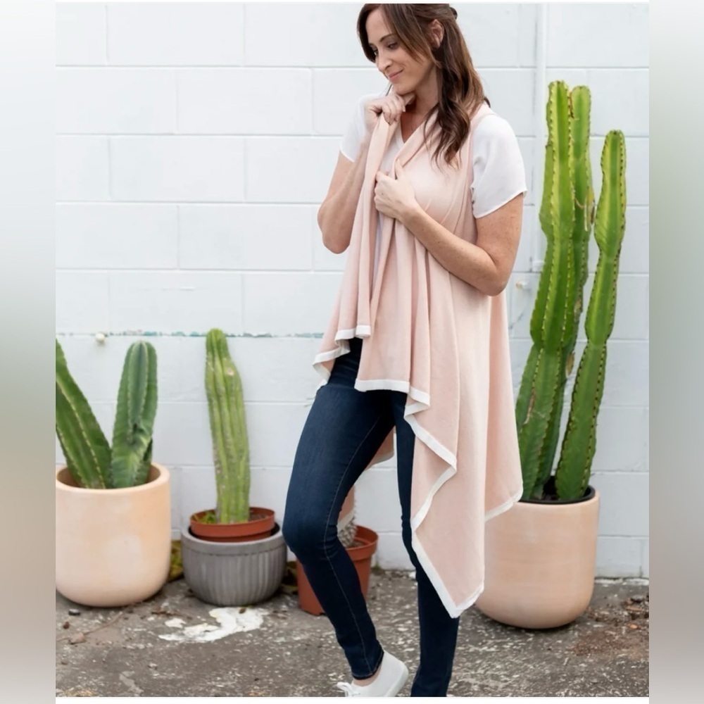 Zestt ORGANIC COTTON 
CAPE BLUSH Elegant Pink and White Women's Top One size